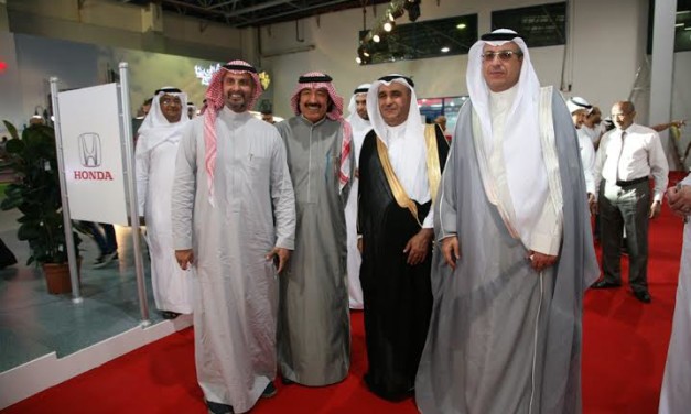 افتتاح أول معرض لسيارات الدفع الرباعي في المملكة