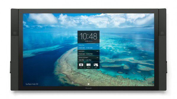 مايكروسوفت تبدأ شحن حواسب ويندوز 10 العملاقة Surface Hub