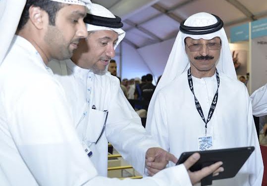 “سلطة دبي الملاحية” تستعرض أحدث التطبيقات البحرية الذكية خلال “دبي العالمي للقوارب 2016”