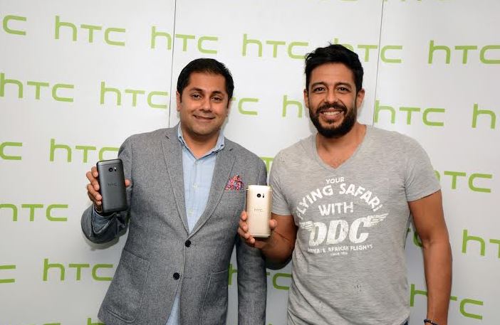 HTC تهدي “القوة العاشرة” للنجم محمد حماقي