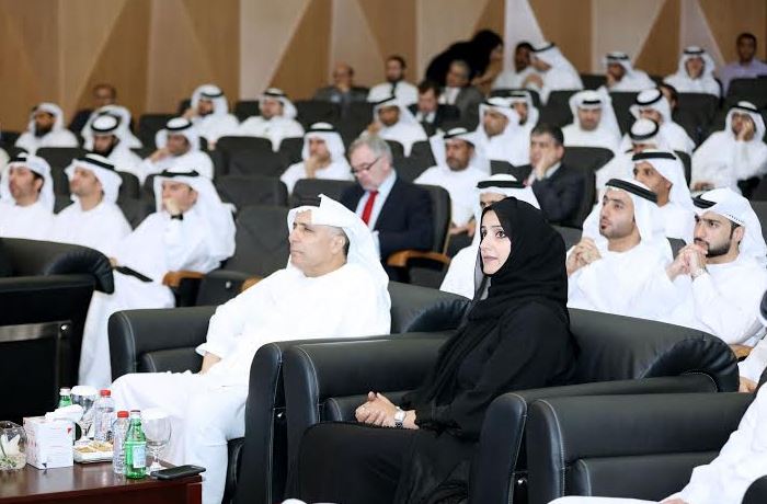 مدير عام مكتب “دبي الذكية” تلقي الكلمة الرئيسة في المؤتمر العالمي للجوال حول التقنيات الأساسية والابتكار في مدن المستقبل الذكية
