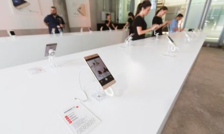 Huawei P9 يحصد لقب أفضل هاتف ذكي للمستهلك الأوروبي 2016-2017 في حفل توزيع جوائز الجمعية الأوروبية للصوت والصورة لهذا العام
