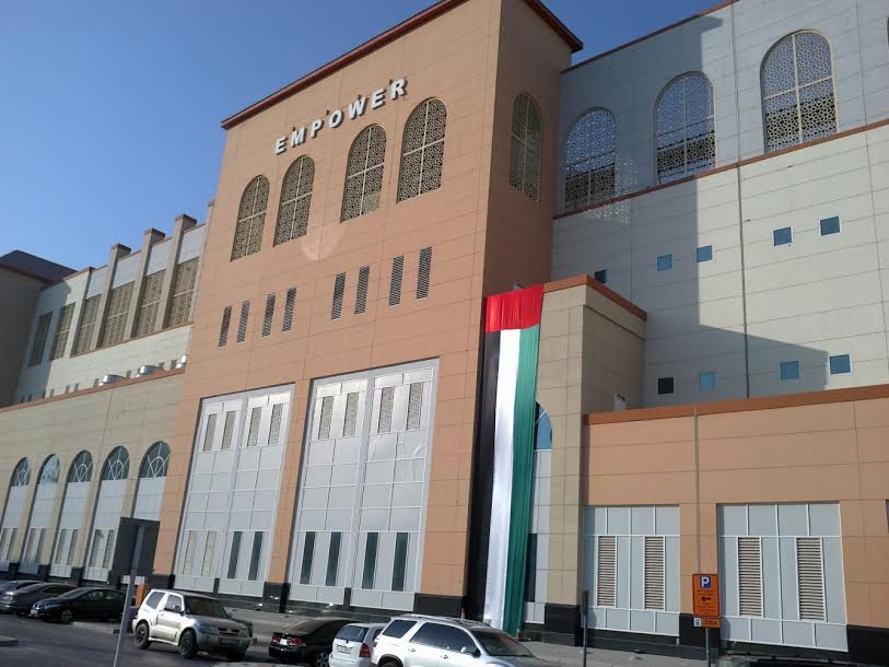 “إمباور” تحتفل بيوم العلم برفع علم الإمارات على كافة محطات تبريد المناطق التابعة لها في دبي