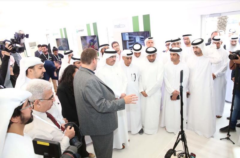 هيئة كهرباء ومياه دبي تطلق أول نظام لفحص وصيانة خدمات الكهرباء والمياه بتقنية الواقع الافتراضي وإنترنت الأشياء