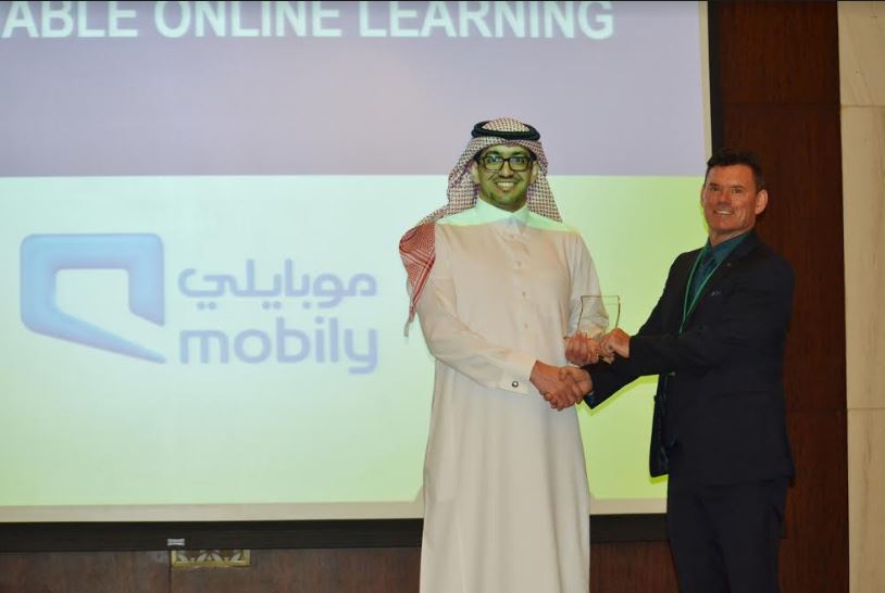 موبايلي تفوز بجائزة التعلُّم المُستدام من SkillSoft و XpertLearning