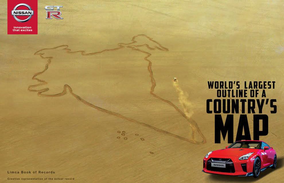 “نيسان جي تي – آر” ترسم بعجلاتها أضخم خريطة في العالم لجمهورية الهند