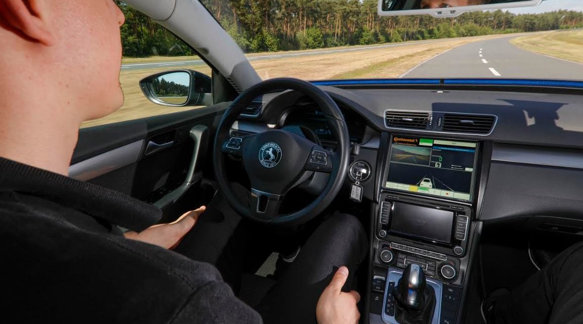 ’كونتيننتال‘ تستعرض مستقبل القيادة الآلية عالية التطوّر على الطرقات السريعة