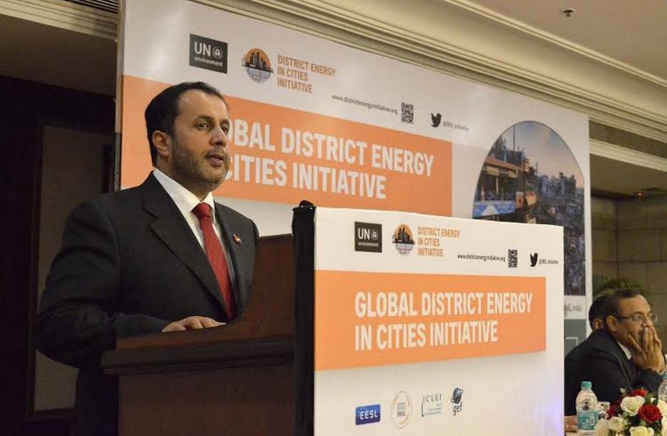أحمد بن شعفار المستشار الدولي لبرنامج الأمم المتحدة للبيئة والرئيس التنفيذي لـ “إمباور” يستعرض جهود دبي لخفض استهلاك الطاقة عبر نظم تبريد المناطق