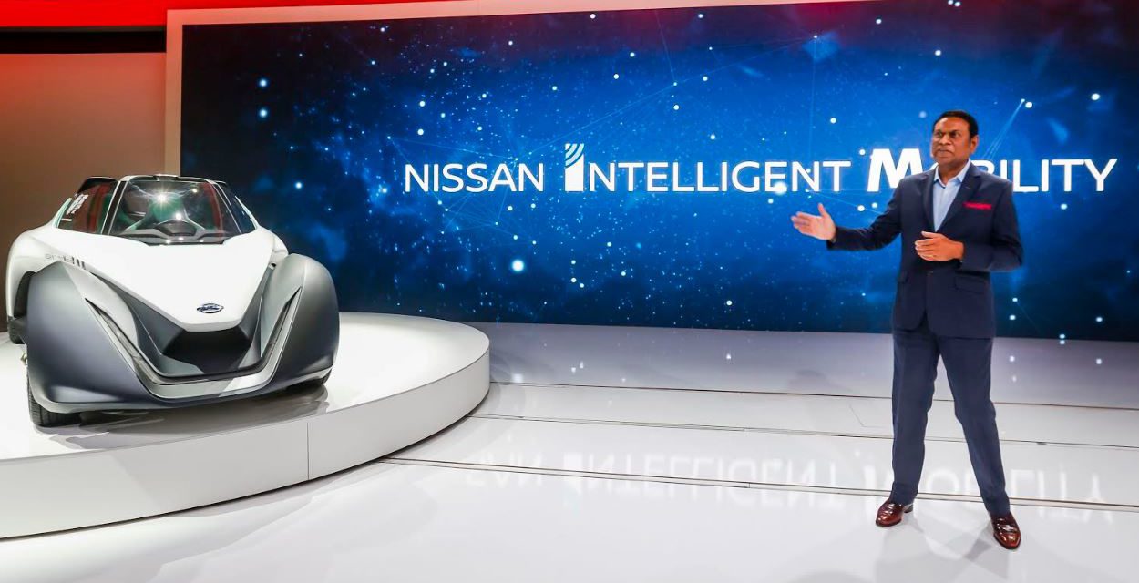 نيسان تعرض أحدث ابتكاراتها في مجال السيارات الكهربائية خلال معرض دبي الدولي للسيارات