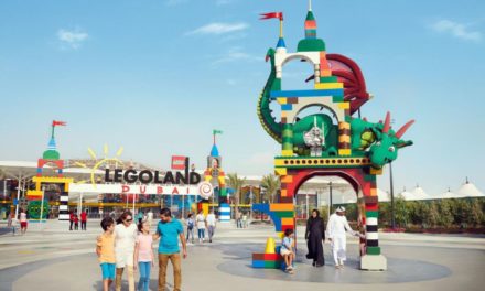 خمسة أسباب رائعة تدعوكم لزيارة منتزه ليجولاند دبي خلال عطلة عيد الأضحى المبارك