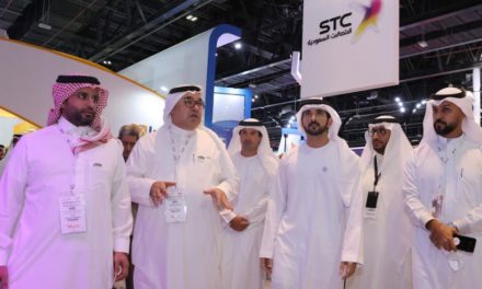 ولي عهد دبي يطلع على دورها في التحول الرقمي خلال معرض جايتكس 2018