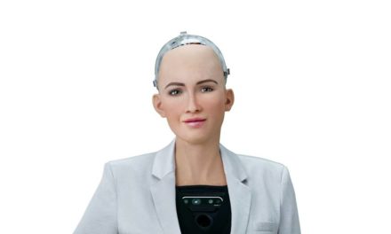 الروبوت السعودية “صوفيا” تزور المملكة لحضور مؤتمر “نوتانيكس” للحوسبة السحابية