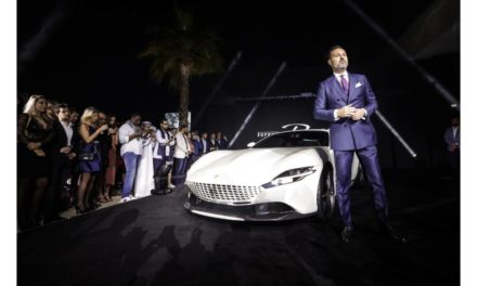 الظهور الاول لسيارة فيراري روما في دبي والشرق الاوسط