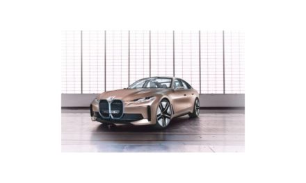 سيارة BMW Concept i4        تصميم مستقبلي ومزايا متطورة