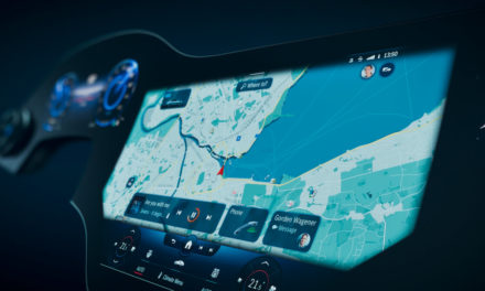 سيارة EQS ستكون مجهزة بنظام الوسائط المتعددة MBUX Hyperscreen المبتكر: تجربة مشاهدة فريدة من نوعها