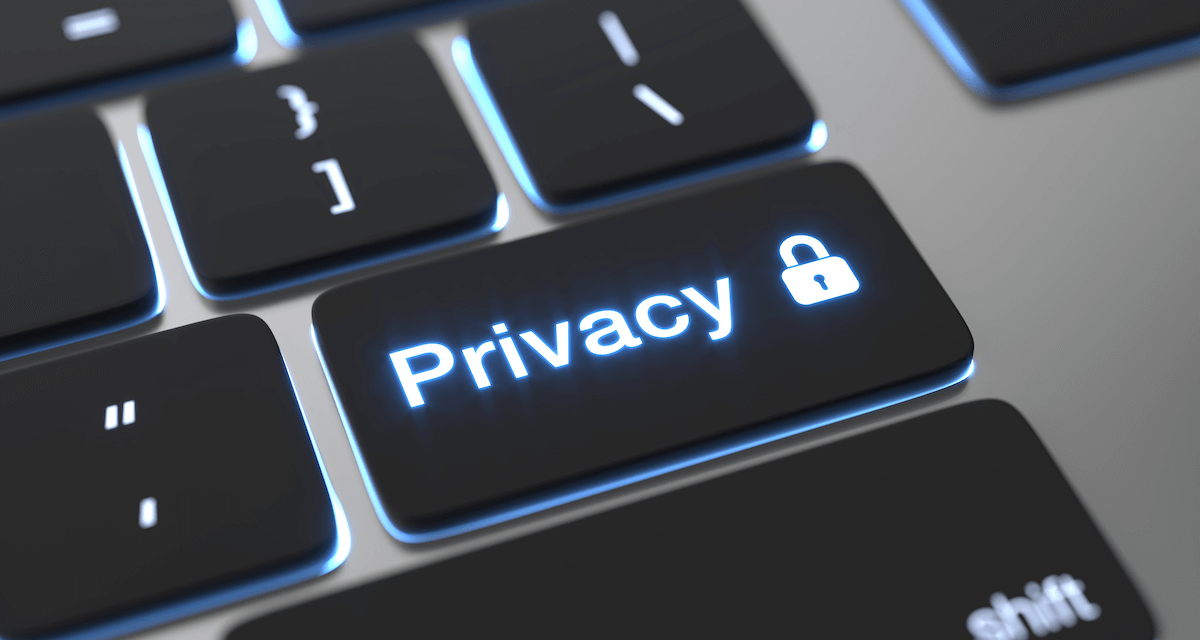 هل الخصوصية في خطر؟