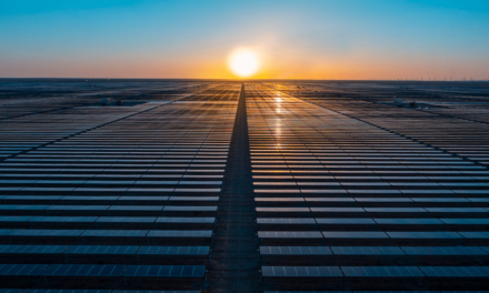 برعاية سمو ولي العهد وسمو وزير الطاقة السعودي: “أكوا باور” تدشن أول محطة للطاقة المتجددة في المملكة