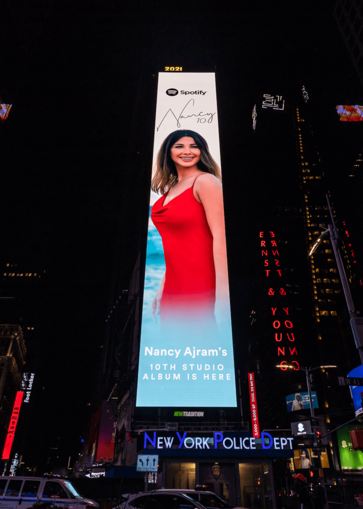 Nancy Ajram_Times Square 2