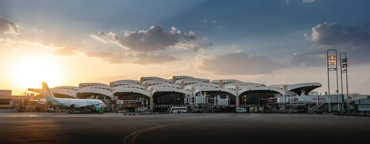 “مطارات الرياض” تطلق مشروع كفاءة الطاقة في مطار الملك خالد الدولي بالتعاون مع شركة إنجي