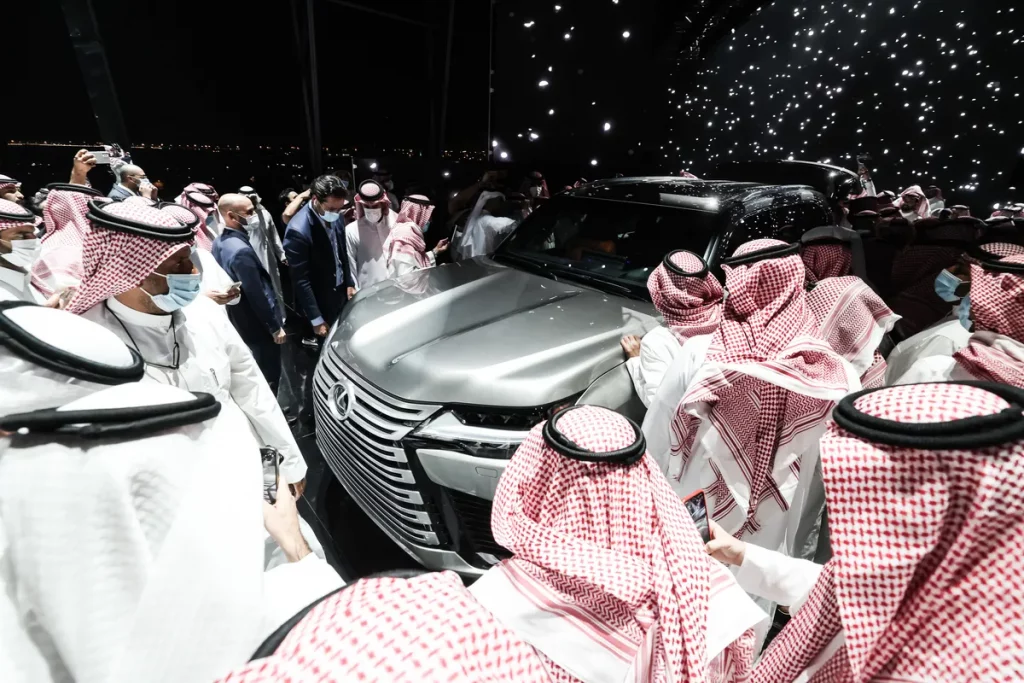 LEXUS LAUNCHES WORLD PREMIERE OF ICONIC LUXURY SUV LX IN RIYADH-Image11