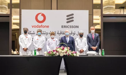 لتطوير شبكة الجيل الخامس فودافون في عُمان توقع اتفاقية شراكة مع إريكسون العالمية