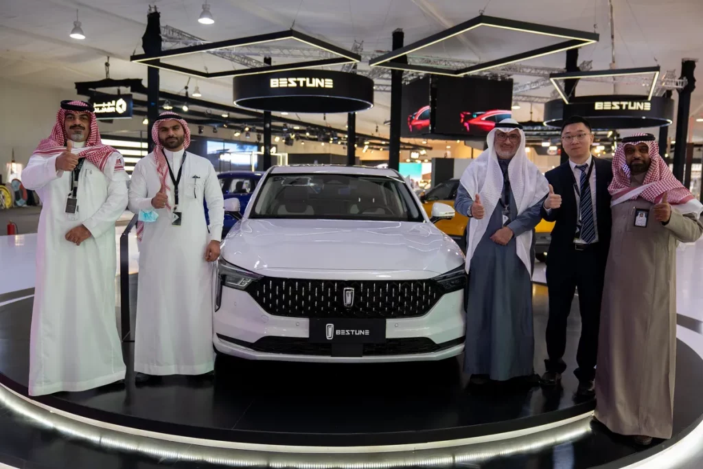 Bestune Saudi Autoville International Motor Show 2022 (8)_00_ssict_1200_800