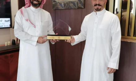 البنك الأهلي السعودي يكرّم مجموعة تأجير وكلاء علامة إم جي في المملكة