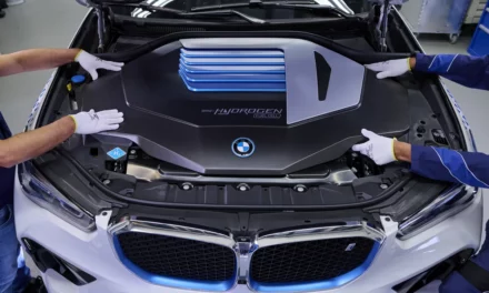 <strong>مجموعة BMW تُطلق أسطولاً من السيارات التي تعمل بخلايا وقود الهيدروجين في أسواق العالم ومنطقة الشرق الأوسط</strong>
