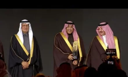 <strong>كاميرون الرُّشَيد تحصد جائزة (اكتفاء) من أرامكو السعودية عن فئة “الأفضل في السعودة لقطاع التصنيع”</strong>
