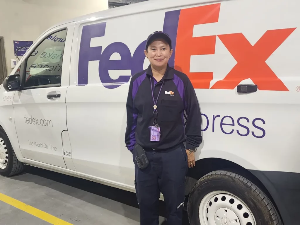 Farrah Fayo, Dubai Courier at FedEx_ssict_1200_900