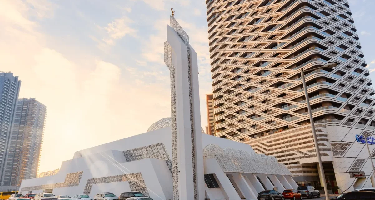 كيو القابضة تفتتح “مسجد الريم” في جزيرة الريم في أبوظبي