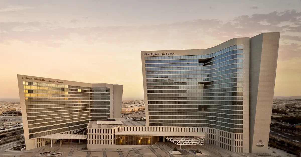 فندق هيلتون الرياض والشقق الفندقية يستذكر تنفيذ أكبر وأنجح مجموعة من المبادرات الاجتماعية والبيئية خلال شهر رمضان المبارك 