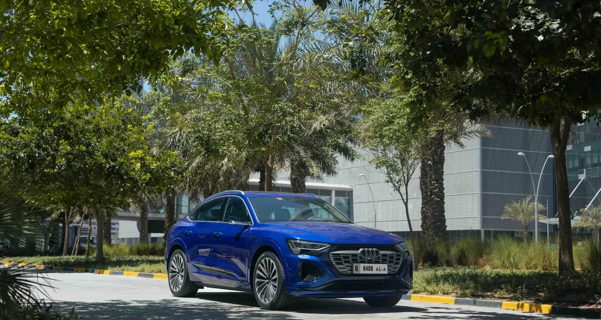 اختبر رفاهية التصميم حسب الطلب مع سيارة Audi Q8 e-tron الجديدة