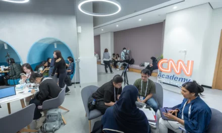 110 صحفيين يشاركون في محاكاة لسرد القصص المناخية في أكاديمية CNN