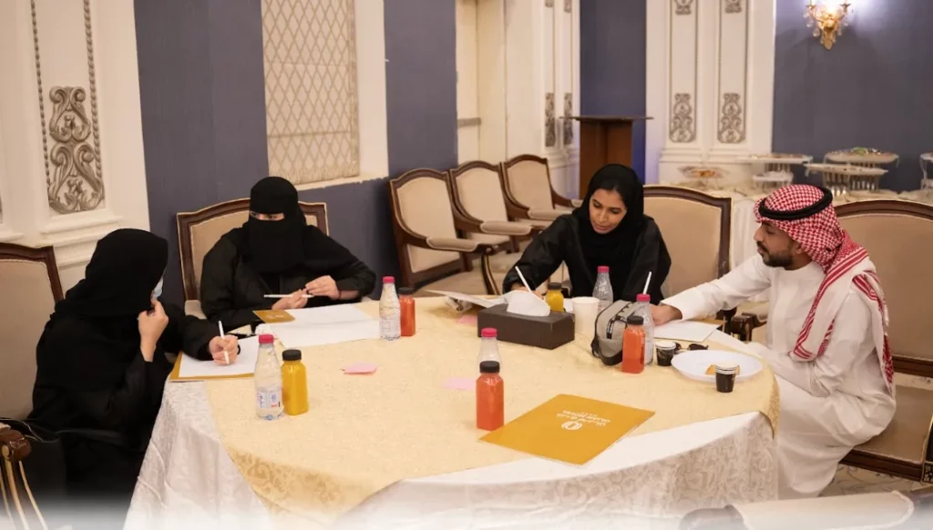 مبادرة التعليم من أجل التوظيف (EFE) ومؤسسة سيتي يؤهلان 110 شاباً سعودياً للالتحاق بسوق العمل السعودي2_ssict_1117_635